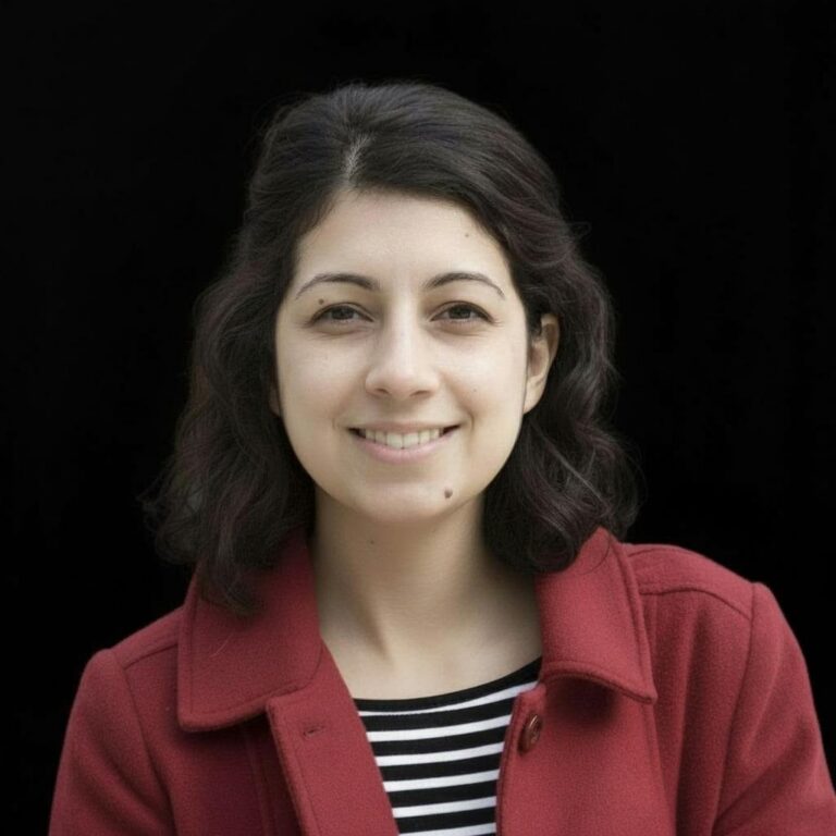 ​​Clarissa Paulillo​ Professora Clarissa